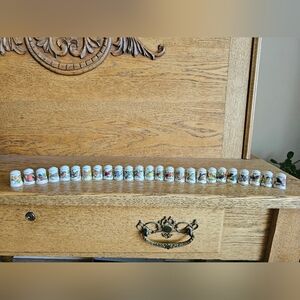 Songbirds Of The World Thimble Set